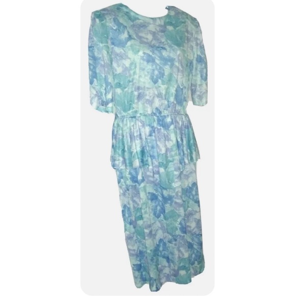 Vintage 70's TF Floral Peplum Dress Carrie Bradshaw Vibe Blue Flower Cottagecore - Picture 3 of 11